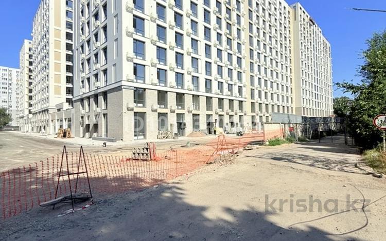 1-бөлмелі пәтер · 46 м² · 3/12 қабат, Макатаева - Байтурсынова 129/1, бағасы: 41.5 млн ₸ в Алматы, Алмалинский р-н — фото 2