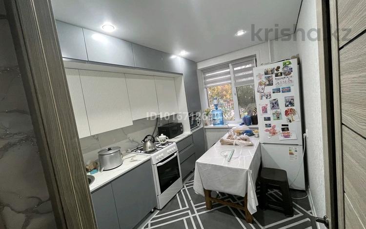 3-комнатная квартира · 64 м² · 2/9 этаж, мкр Кунаева 51 — Montreal за 250 000 ₸ в Уральске — фото 2