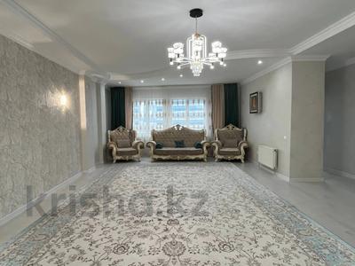 3-комнатная квартира · 146 м² · 9/10 этаж, Кунаева 29 за 75 млн 〒 в Астане, Есильский р-н