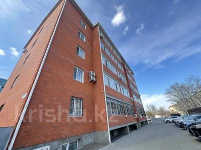 2-бөлмелі пәтер · 60.9 м² · 5/5 қабат, В. Чкалова 14/2, бағасы: 28 млн 〒 в Костанае