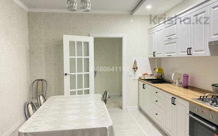 2-комнатная квартира · 71.2 м² · 5/5 этаж, мкр. Алтын орда 11Д за 27.5 млн ₸ в Актобе — фото 6