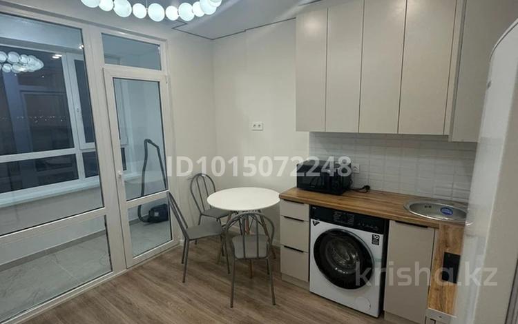 1-комнатная квартира · 40 м² · 4/6 этаж, Бауыржана Момышулы 11/14а за 250 000 ₸ в Алматы, Алатауский р-н — фото 2