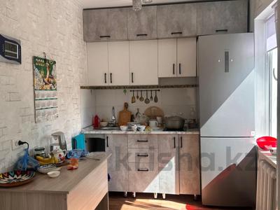 3-комнатная квартира · 55 м² · 2/5 этаж, Сатпаева 16/1 Сатпаева 16/1 за 24 млн 〒 в Усть-Каменогорске