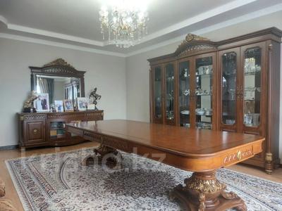 Отдельный дом • 7 комнат • 310 м² • 7 сот., Парковая — Абая за 115 млн 〒 в Талгаре