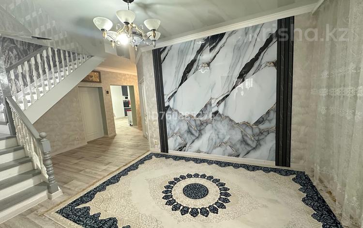 Часть дома · 5 комнат · 200 м² · 8.5 сот., Старый город — ул Герцена за 50 млн 〒 в Актобе — фото 2