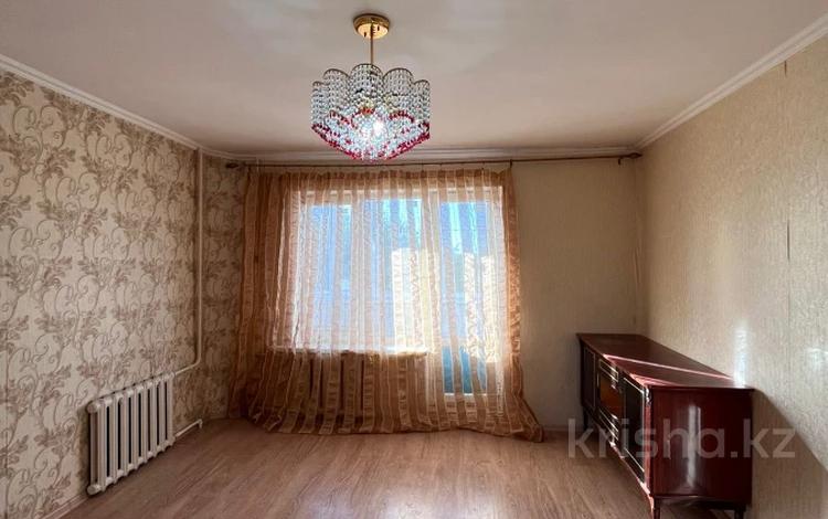 3-комнатная квартира · 61 м² · 4/5 этаж, Жангир Хана за 14 млн ₸ в Уральске — фото 2