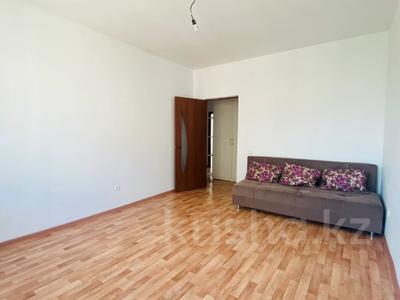 2-комнатная квартира · 54 м² · 3/6 этаж, мкр Нурсая 64 за 20.5 млн ₸ в Атырау