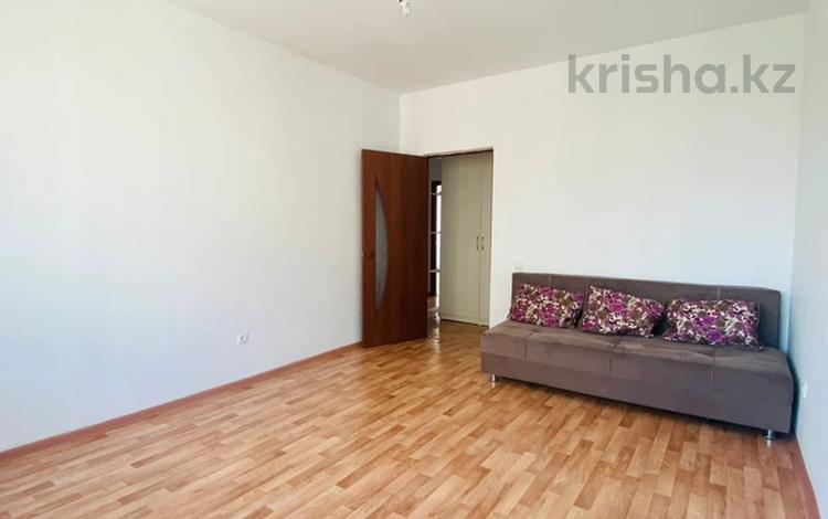 2-комнатная квартира · 54 м² · 3/6 этаж, мкр Нурсая 64 за 20.5 млн ₸ в Атырау — фото 2