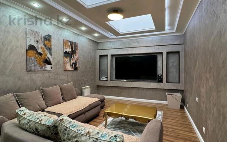 5-комнатная квартира · 235 м², ​Мангилик Ел 40 Оригинал! за 1.4 млн ₸ в Астане, Есильский р-н — фото 2