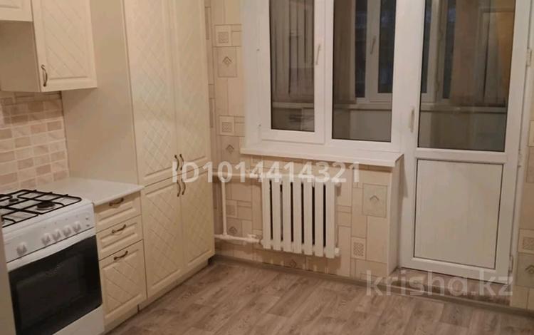 2-комнатная квартира · 70 м² · 7/9 этаж, мкр Болашак 133А за 200 000 ₸ в Актобе — фото 2