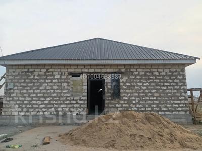 Отдельный дом · 3 комнаты · 120 м² · 10 сот., 650 за ~ 8.2 млн 〒 в Актобе, жилой массив Бауырластар-5