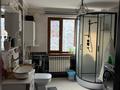 Отдельный дом · 6 комнат · 235 м² · 6 сот., мкр Курамыс, Акшатыр 53 за 375 000 ₸ в Алматы, Наурызбайский р-н — фото 9
