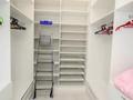 5-бөлмелі пәтер · 230 м² · 2/3 қабат, Керей-Жәнібек хандар 276/10, бағасы: 425 млн ₸ в Алматы, Медеуский р-н — фото 5