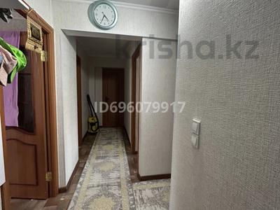 3-комнатная квартира · 71.9 м² · 2/5 этаж, Казыбек би — Айтеке би за 15 млн ₸ в 