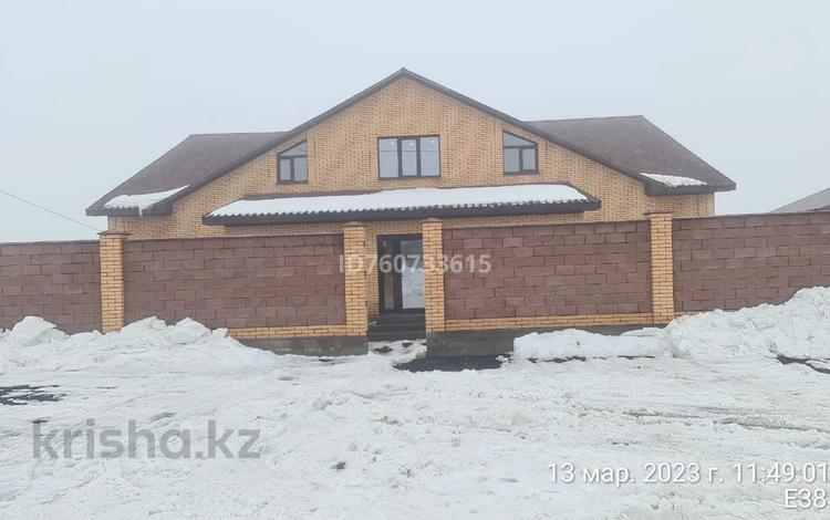 Часть дома · 8 комнат · 520 м² · 10 сот., Мереке 8 за 120 млн ₸ в Хромтау — фото 2