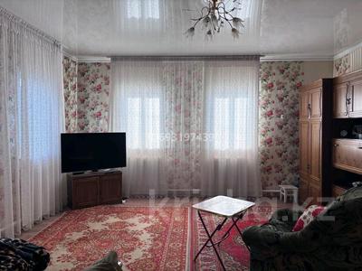 Отдельный дом • 4 комнаты • 110 м² • 6 сот., Бухар Жирау 231 — Толстого за 50 млн 〒 в Павлодаре