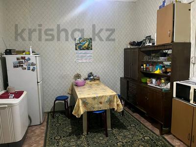 Часть дома · 2 комнаты · 25 м² · 1 сот., мкр 41-й разъезд, Мкр 41-й разъезд 1 за 2 млн 〒 в Актобе