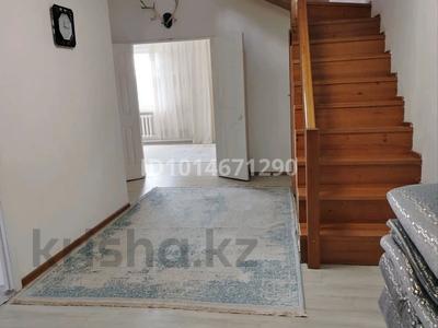 Часть дома · 4 комнаты · 150 м² · 10 сот., мкр Уркер, Байзақ Датқа 12/1 за 52 млн ₸ в Астане, Нура р-н