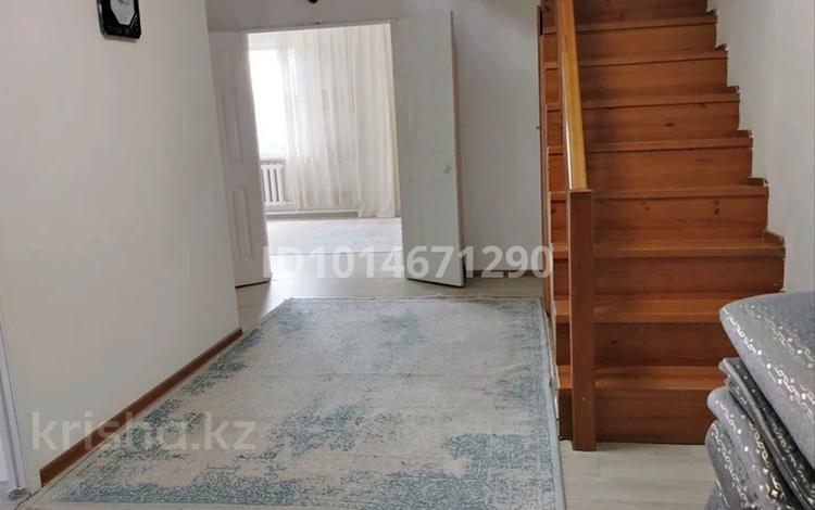 Часть дома · 4 комнаты · 150 м² · 10 сот., мкр Уркер, Байзақ Датқа 12/1 за 52 млн ₸ в Астане, Нура р-н — фото 2
