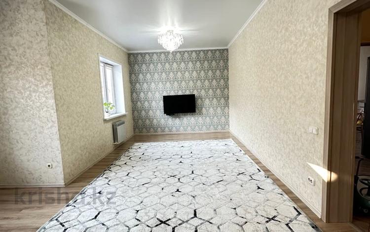 Отдельный дом · 6 комнат · 216 м² · 5 сот., Таншолпан 12 за 55 млн 〒 в Уральске — фото 2