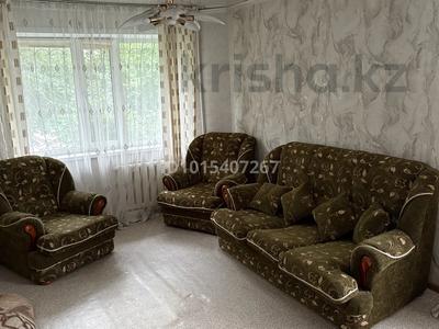 2-комнатная квартира · 44 м² · 1/5 этаж, 20 квартал 6 за 150 000 ₸ в Семее