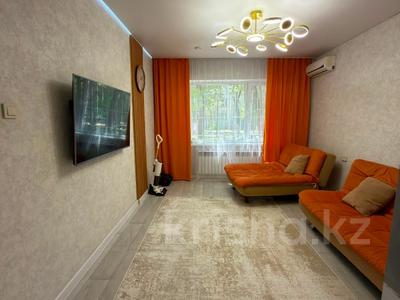2-комнатная квартира · 60 м² · 1/5 этаж, мкр Айнабулак-2 за 42.5 млн ₸ в Алматы, Жетысуский р-н
