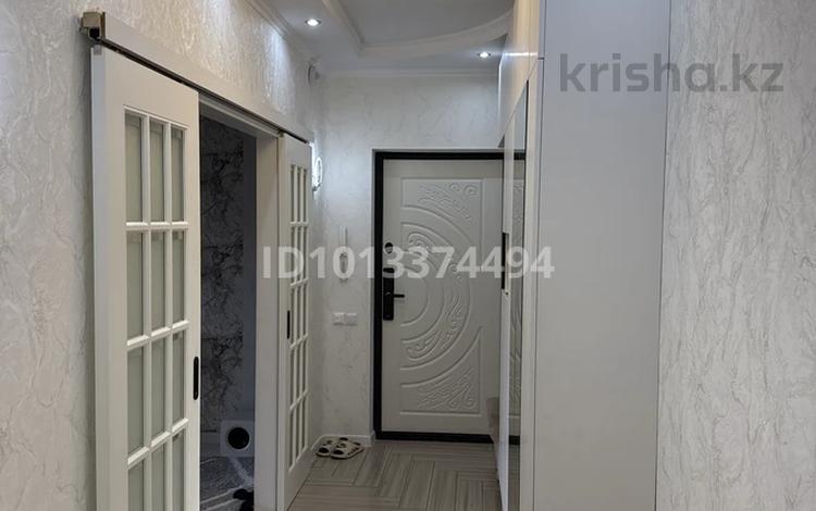4-бөлмелі пәтер · 84 м² · 5/9 қабат, мкр Самал-2 75, бағасы: 620 000 ₸ в Алматы, Медеуский р-н — фото 2
