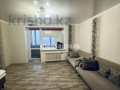 3-комнатная квартира, 72 м², 1/10 этаж посуточно, мкр Новый Город, Ермекова 106/5 — проспект Бухар-Жырау-Ермекова за 13 000 〒 в Караганде, Казыбек би р-н