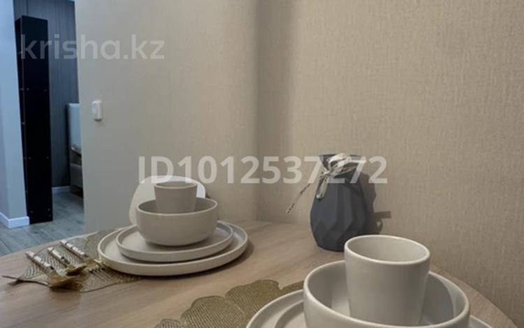 1-бөлмелі пәтер · 39 м² · 5/5 қабат, Жаңа қала ш/а., Гоголя 68 — Юбилейный, бағасы: 13 000 ₸ в Караганде, Казыбек би р-н — фото 2