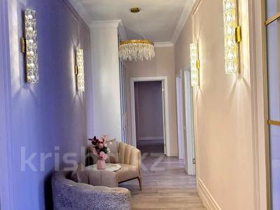 5-комнатная квартира · 160 м² · 2/5 этаж, мкр Юго-Восток, Муканова — маг Гулжан за 77.5 млн ₸ в Караганде, Казыбек би р-н