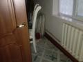 Отдельный дом · 4 комнаты · 100 м² · 8 сот., Заводская 14 — ..Үлкен үйде кең зал және 3 бөлме бар. Аулада екі бөлмелі времянка (ас үй және бөлме) орналасқан. Сонымен қатар монша, душ бар. Үйдің ауласында шағын бау-бақша, жеміс ағаштары өседі. Үй жайлы, кең және отбасымен тұруға қолайлы. за 20 млн ₸ в Састобе — фото 6