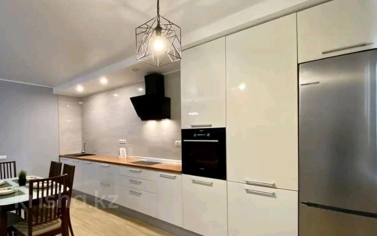 3-комнатная квартира · 90 м² · 3/9 этаж, Самал 99/1 — Жайык арена Командировачные документы за 30 000 ₸ в Уральске — фото 51