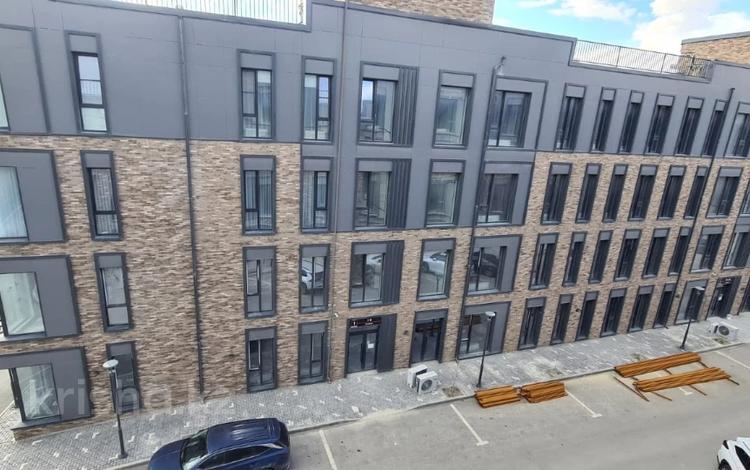 2-бөлмелі пәтер · 55.7 м² · 1/4 қабат, Тулепова 10к1, бағасы: 28 млн ₸ в Атырау — фото 2