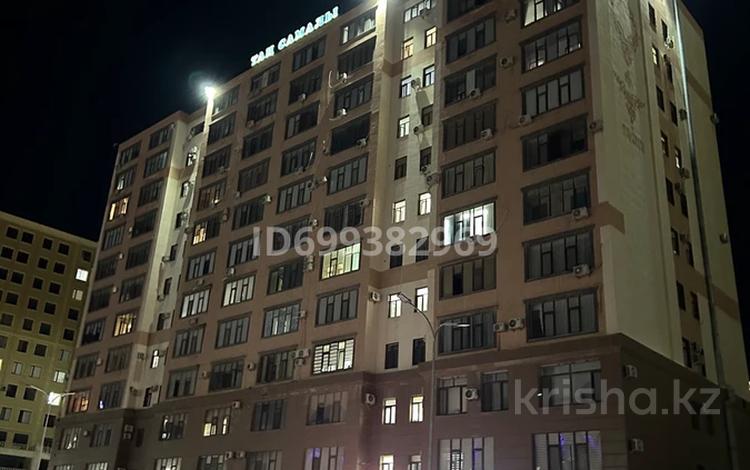 2-бөлмелі пәтер · 74.5 м² · 10/11 қабат, 16-й мкр 38, бағасы: 27.5 млн ₸ в Актау — фото 2