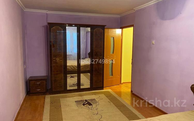 1-бөлмелі пәтер · 32 м² · 2/5 қабат, 5 18 — 18, бағасы: 10.5 млн ₸ в Атырау, мкр Привокзальный-5 — фото 2
