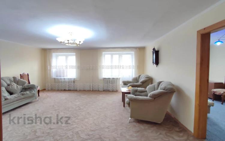 3-комнатная квартира, 70 м², 4/5 этаж, Абая — ТД &quot;Тарго&quot; за 24 млн 〒 в Таразе — фото 2