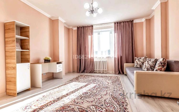 2-комнатная квартира · 85 м² · 6/12 этаж, Кунаева 14 за 20 000 ₸ в Астане, Есильский р-н — фото 6