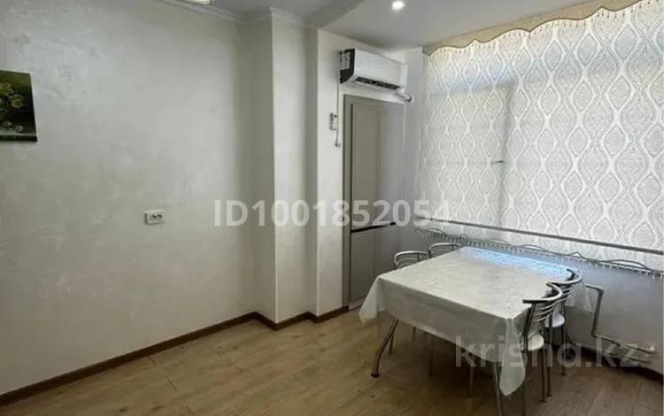 3-комнатная квартира · 81.6 м² · 4/5 этаж, Сатпаева 5г за 35 млн ₸ в Атырау, мкр Авангард-4 — фото 2