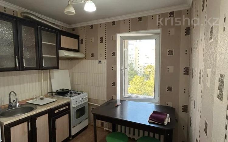 1-комнатная квартира · 31 м² · 5/5 этаж, мкр 8, проспект алии молдагуловой за 9.8 млн ₸ в Актобе — фото 6