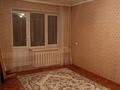 3-комнатная квартира, 62.2 м², 2/5 этаж, жаманкулова за 11 млн 〒 в Актобе, мкр Москва — фото 2