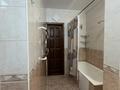 2-комнатная квартира · 50 м² · 2/5 этаж, Кабанбай батыра 165 за 300 000 ₸ в Алматы, Алмалинский р-н — фото 2