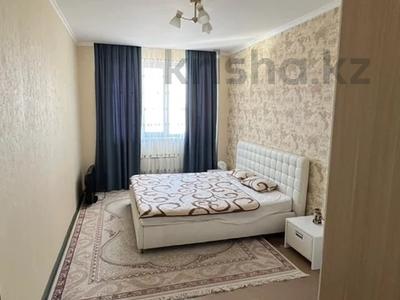 2-комнатная квартира · 85 м² · 8/10 этаж, 15-й мкр 56а за 300 000 ₸ в Актау