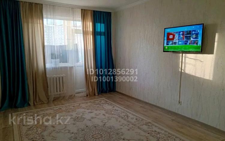 3-бөлмелі пәтер · 80 м² · 4/9 қабат, Бейбарыс Сұлтан 6/3, бағасы: 260 000 ₸ в Астане, Сарыарка р-н — фото 2
