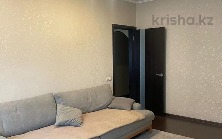 2-комнатная квартира, 64 м², 5/5 этаж, Тлендиева 231