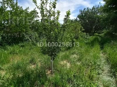 Саяжай · 2 бөлме · 40 м² · 9 сот., мкр Зарослый, Короткая, бағасы: 9 млн ₸ в Атырау