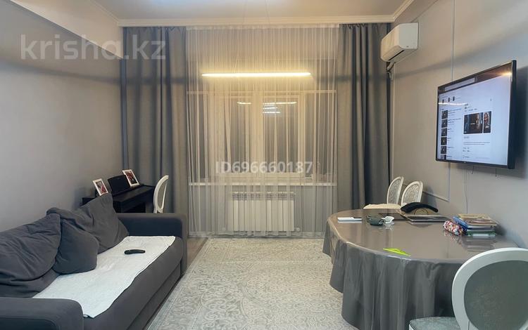 2-комнатная квартира · 61 м² · 2/4 этаж, мкр Юбилейный 25/1 — Ж. Омарова 25/1 за 61 млн 〒 в Алматы, Медеуский р-н — фото 2