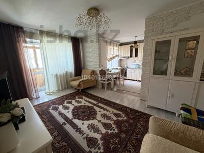 3-бөлмелі пәтер · 62 м² · 2/5 қабат, мкр Михайловка, бағасы: 32 млн ₸ в Караганде, Казыбек би р-н