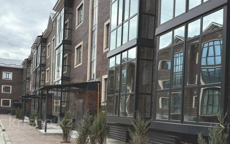 1-комнатная квартира · 54.9 м², Бисена Жумагалиева 55 за ~ 17 млн ₸ в Уральске — фото 49