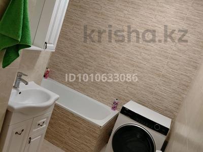 2-комнатная квартира · 85 м² · 5/10 этаж, Ермекова 106/6 за 250 000 〒 в Караганде, Казыбек би р-н