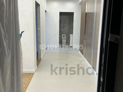 4-комнатная квартира · 90.6 м² · 10/10 этаж, Алихан Бокейхан 13 за 70 млн ₸ в Астане, Есильский р-н